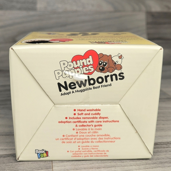 Pound Puppies Newborns 8" Plush Brown 2019 Classic Collection 80's by Basic Fun - Picture 4 of 8